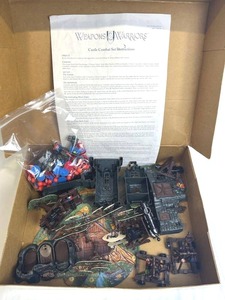 lot 40 image: 1994 Weapons & Warriors Castle Combat Set by Pressman