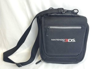 lot 42 image: Nintendo 3DS Padded Carry Case Travel Bag in Nice Condition