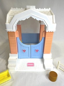 lot 56 image: Vintage Playskool Horse Stable and More