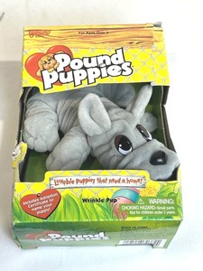 lot 77 image: Vintage 1995 Pound Puppies 7.5 Wrinkle Pup by Galoob (Open Box)