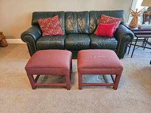 lot 95 image: Burgandy Set of Contemporary Ottomans