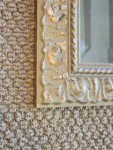 lot 134 image: Regency Guilt Frame Petit Wall Mirror