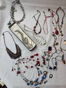 lot 71 image: Funky Pop of Color Costume Jewelry