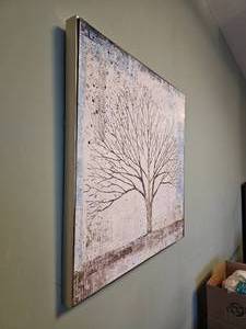 lot 165 image: Solidary Tree - Decor Print on Canvas