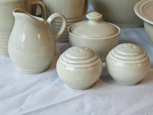 lot 230 image: Pfaltzgraff Terrace pattern Dishes