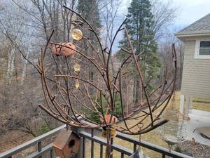 lot 228 image: Enchanting Sculpted Iron Garden Sculpture - Tree Sapling with Folk Art Birdhouses