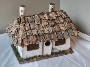 lot 255 image: Whimsical Folk Art Birch Bark Cabin Sculpture