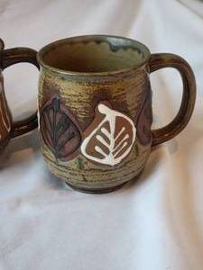 lot 105 image: Creative Studio Art Earthenware Ceramic Mug Collection (4)