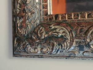 lot 88 image: Graceful Silver-Grey Wall Mirror