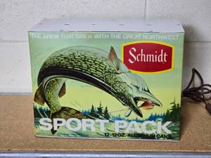 lot 13 image: Schmidt Sport Pack Lighted Display Sign