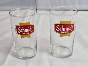 lot 89 image: Pair of 4 12 Schmidt Glasses