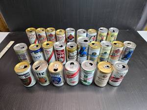 lot 119 image: Lot of 26 Misc. Brand Beer Cans