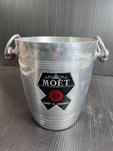 lot 123 image: Moet & Chandon Aluminum Champagne Ice Bucket