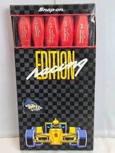 lot 149 image: Snap-on Racing Edition Screw Driver Set