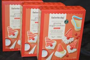 3ct Box of Favorite Day Gnome Sugar Cookie Kit