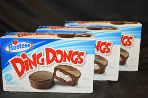 3ct Box of Hostess Ding Dongs