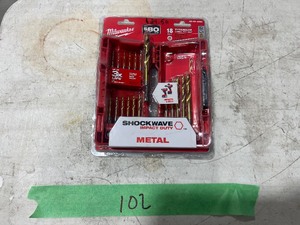 MILWAUKEE 18PC TITANIUM DRILL BIT SET, & 25PC IMPACT DRIVER SET