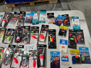 HUGE TABLE FULL OF SNELLS & RIGS