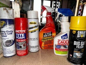 lot 221 image: Variety of Cleaning Supplies