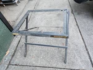 lot 20 image: Dewalt Portable Table Saw Stand