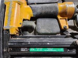 lot 132 image: Bosch 18 Gauge Brad Nailer