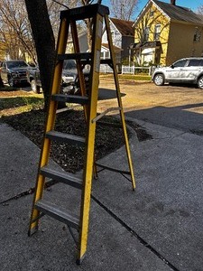 lot 2 image: Keller Yellow Fiberglass 7 Ft Step Ladder