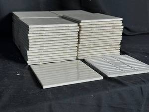 lot 107 image: Mohawk Biscuit Gloss 6x6 Tile 63pcs