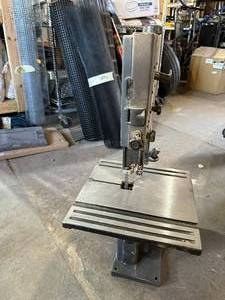 lot 281 image: Powertec Benchtop Bandsaw