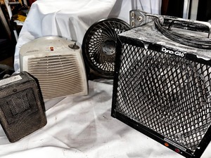 lot 61 image: Variety of Garage Heaters and Fans including NewAir 240 Volt Garage Heater
