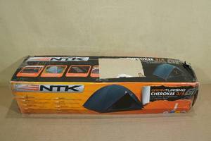 lot 34 image: NTK Gran Turismo Cherokee 3-4 Person Tent