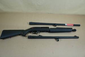 lot 1E image: NEW Winchester SXP 12 Gauge Pump-Action Shotgun - BuckBird Combo