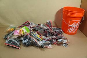 lot 117 image: Bucket of Soft Fishing Baits