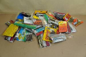 lot 118 image: Assorted Soft Fishing Baits
