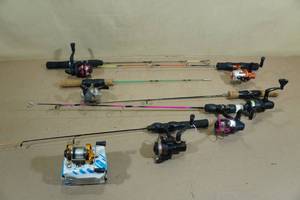 lot 135 image: Assorted Ice Fishing Rods and Reels