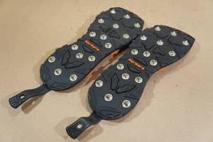 lot 186 image: Korkers Carbide Spike Interchangeable Soles - 13.5-14