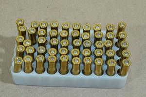 lot 199 image: 50 Federal .327 Fed Mag SP Ammo