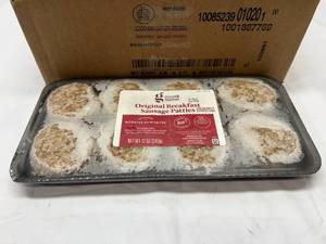 E. 8x 12oz Good & Gather Original Sausage Patties