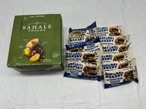 KK. 9x 1.5oz bags Pomegranate Pistachios & 10 Natures Bakery Blueberry Fig Bars