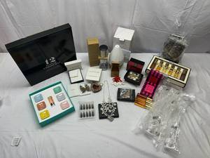 II. Avon Jewelry, 12 Days of Christmas Candles, Lipstick & Perfumes, Oil Misters, Difuser & Pumps