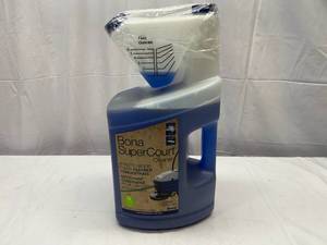 1 Gallon Bona Super Court Cleaner