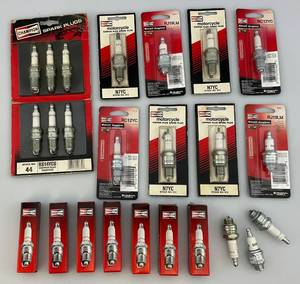 Misc. Vintage Spark Plugs Small Engines & Motorcycle (NEW)