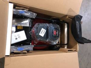 Toro 60V 21in Push Lawn Mower 4Ah Kit  Customer Returns See Pictures