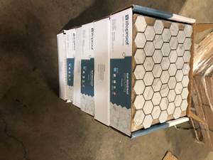 Lot of Lifeproof Carrara 10 in. x 12 in. x 6.35mm Ceramic Hexagon Mosaic Floor and Wall Tile (9.72 sq. ft.Case)   Customer Returns See Pictures