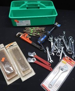 ASSORTMENT OF NEW TOOLS