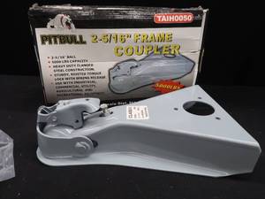 NIB PITBULL 2-516 FRAME COUPLER