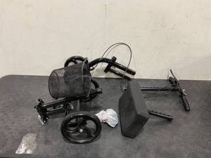 lot 324 image: Knee Scooter