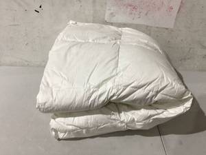 lot 457 image: Goose Down Feather White Comforter