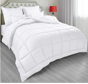 lot 226 image: Utopia White Comforter