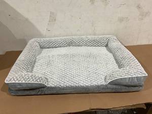 lot 133 image: Grey Large Dog Bed