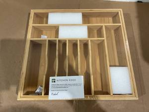 lot 141 image: Premium Silverware, Flatware and Utensil Organizer for Kitchen Drawers